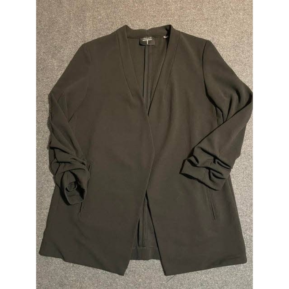 Tahari Women's Black Blazer Size M Corporate Chic